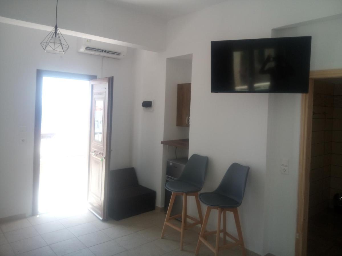 Ampelos Andros Batsíon Exterior photo